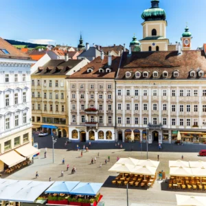 Vibrant Scene Of Leoben Center 533583a8 F369 4760 83c4 C9c20a80cf72